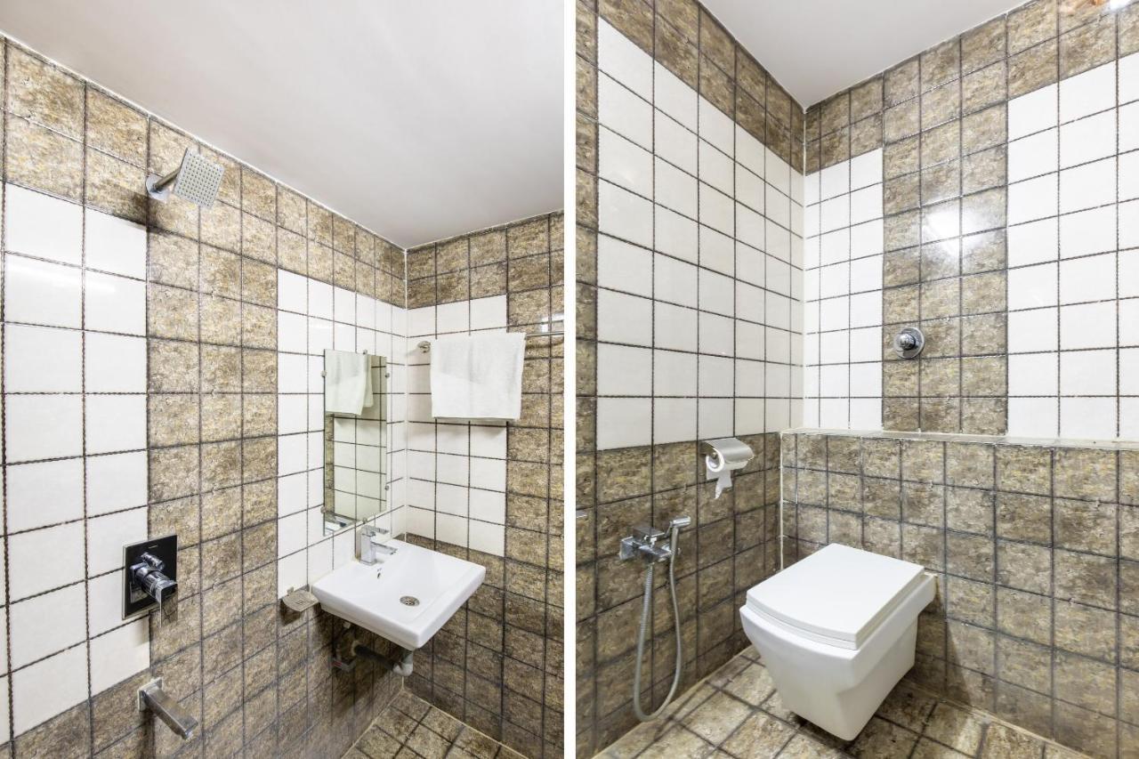 Oyo 45301 Hotel Om Palace Sagar  Экстерьер фото